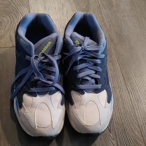 Reebok Aztrek 96 Shoes sz 9wm
